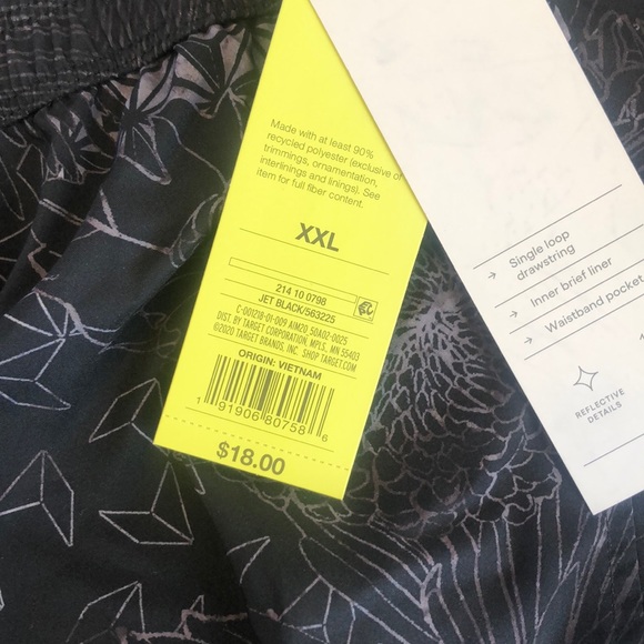 All In Motion Shorts - Picture 2 of 4